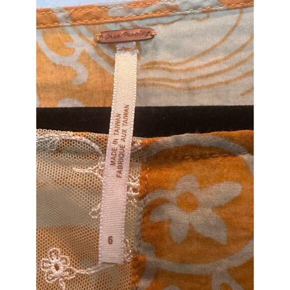 Free People Blouse Women's Size 6 Yellow Floral Boat Neck Short Sleeve Boho Top - Picture 5 of 9